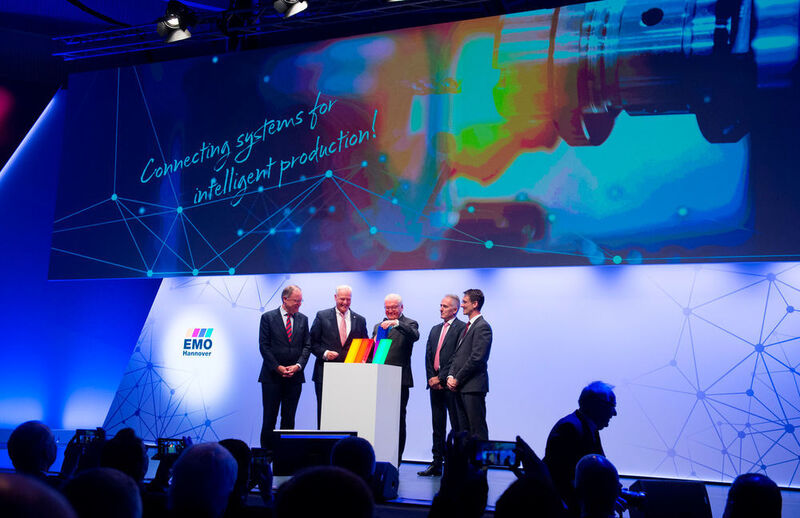 Bundespräsident Frank-Walter Steinmeier hat die EMO Hannover 2017 feierlich eröffnet. (VDW)