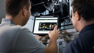 Das digitale Ökosystem Nexaira von EBM-Papst hilft Herstellern und Betreibern von HLK-Anlagen dabei, Ausfallzeiten zu minimieren und einen zuverlässigen Betrieb sicherzustellen. (Bild: EBM-Papst)