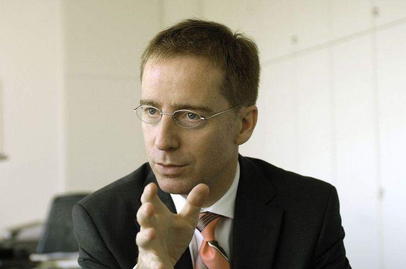 Prof. Dr. Michael: „Der Maschinenbau hat im Boom stark in seine Produktionskapazitäten investiert, was jetzt neben höheren Arbeitskosten auch zu gestiegenen Kapitalkosten geführt hat. Das bekommen die Unternehmen angesichts der niedrigen Auslastung besonders zu spüren.“ Bild: IW (Archiv: Vogel Business Media)
