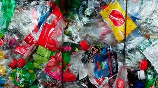 Lyondell Basell will gemeinsam mit dem Karlsruher Institut für Technologie das chemische Recycling von Kunststoffen vorantreiben. (Pixabay)