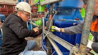 Akenza WEB Kampagnenbild Sensor1200x675 (Currenta Conneqtive – Eine Business Line der Currenta GmbH & Co. OHG)