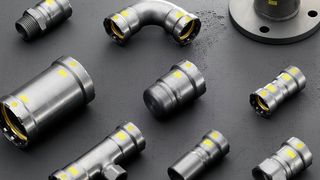 Mit über 100 Artikeln deckt Viega zur Markteinführung von Megapress G alle gängigen Anwendungsfälle ab. (Viega)