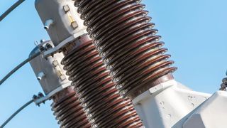  (Power transformers/converters / J. Triepke / CC BY-SA 2.0)