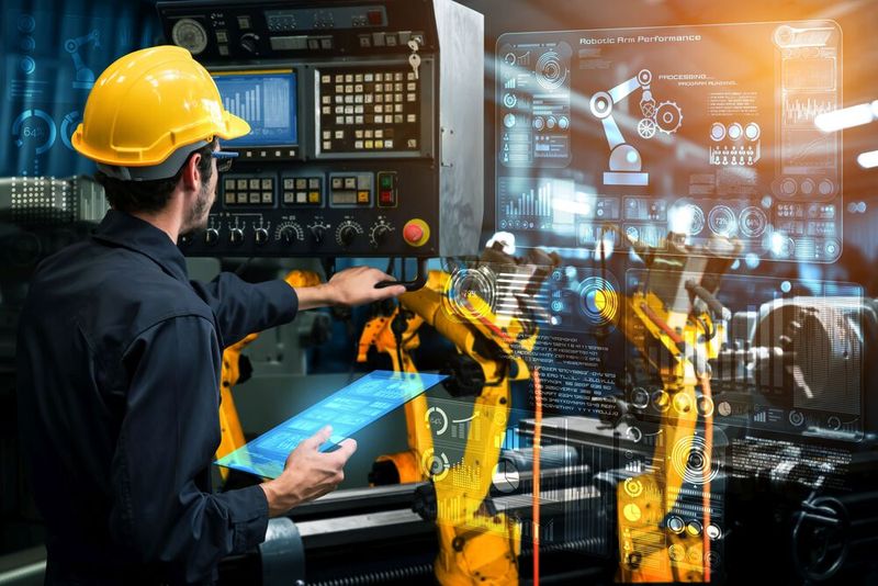 Ein besonderer Fokus der Connectivity-Lösung liegt auf dem Umgang mit Daten, die direkt aus den Steuerungen von Maschinen und Anlagen kommen. Ein besonderer Fokus der Connectivity-Lösung liegt auf dem Umgang mit Daten, die direkt aus den Steuerungen von Maschinen und Anlagen kommen.