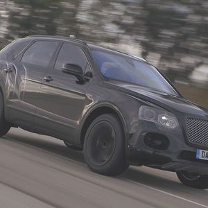 Der Bentley Bentayga feiert auf der IAA 2015 in Frankfurt sein Debüt.