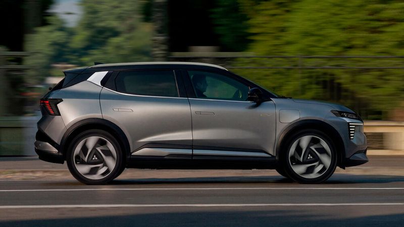 Der Neue basiert auf dem Renault Scenic. (Bild: Mitsubishi)