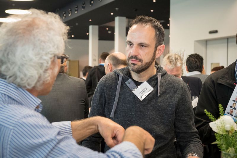 Die Pausen wurden rege zum Erfahrungsaustausch und zum Networking genutzt. (Thomas Entzeroth)