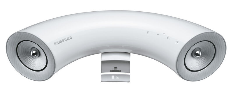 Das Audio-Dock DA-E550 von Samsung in elegantem Weiß mit zehn Watt und Dual Dock ist die ideale Lösung für kleinere Räume. (UVP: 169,99 Euro) (Archiv: Vogel Business Media)
