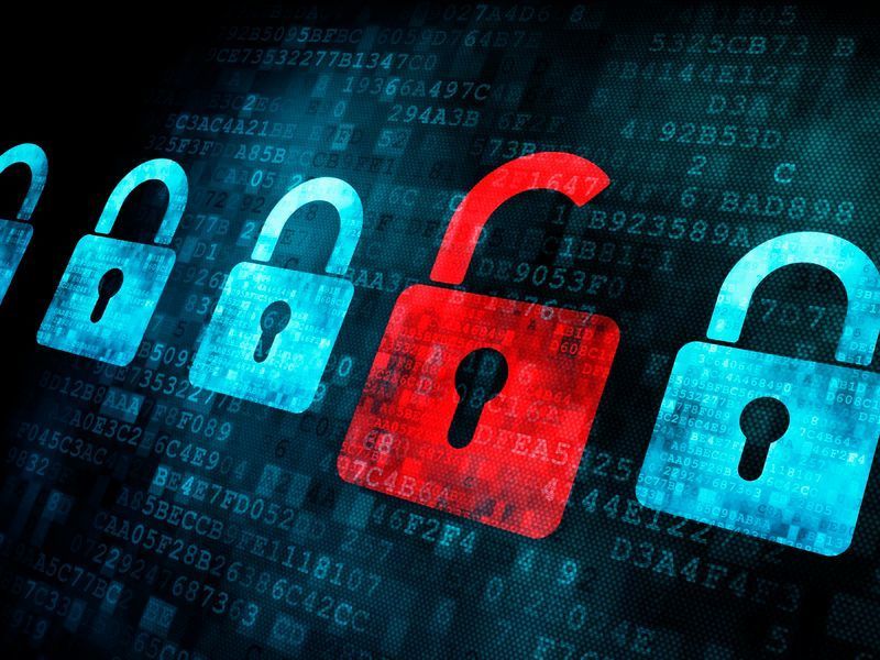 Ransomware ist eine der größten IT-Bedrohungen des Jahres 2016. Gegen erpresserische Angriffe, aber auch andere Störfälle und Datenverluste können sich Unternehmen mit Acronis Backup 12 oder Acronis Backup Advanced absichern. (© maxkabakov - Fotolia)
