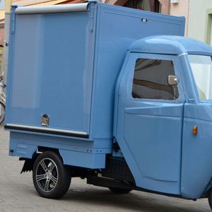 Das Ari 345 Retro ist ab 13.945 Euro netto zu haben.(Bild:  Autoren-Union Mobilität/Ari Motors)