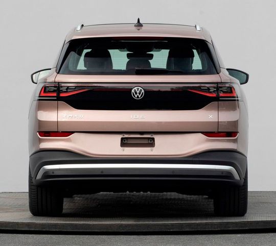 Der Volkswagen ID 6 soll zunächst nur in China angeboten werden.(Bild:  Auto-Medienportal.Net/Volkswagen)