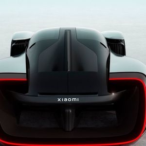 Am Heck gibt es Öffnungen für den Luftstrom.(Bild:  Xiaomi)