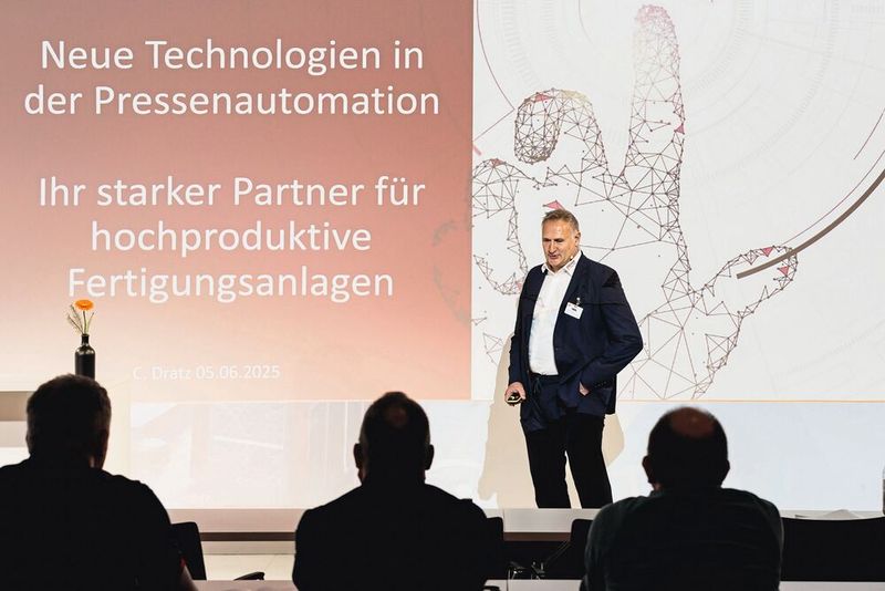 Impressionen der Fachtagung „Mehr Effizienz im Presswerk“ 2025 in Würzburg. (Bild: Stefan Bausewein)