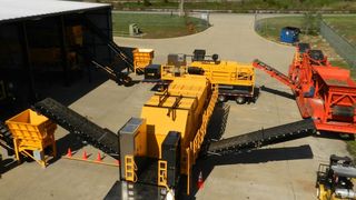 Für den Betrieb der Anlage werden lediglich eine Stromquelle und ein annähernd ebener Untergrund benötigt. (Bild: Steinert)