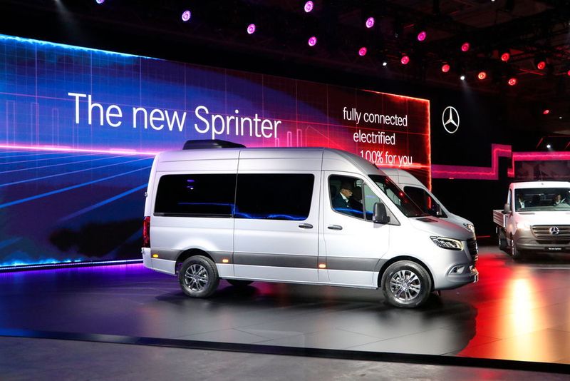 In der Nähe des Mercedes-Werkes Düsseldorf wurde die neue Generation des Sprinters präsentiert.  (Klasing)