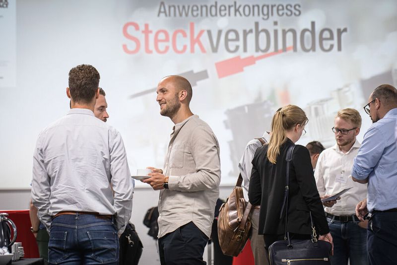 Steckverbinderkongress 2023 Tag 2: Kongress mit Trendthemen von PCF über DC-Steckverbinder, Hybridsteckverbinder, Qualifizierung, Single Pair Ethernet, Hands-on Workshops bis zu 3D-Druck und Konfektionierung. (Bild: Stefan Bausewein)