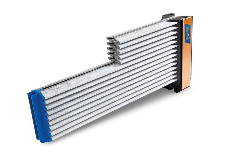 The sinter-plate filter with a Herding Flamestop.  (Herding Filtertechnik)