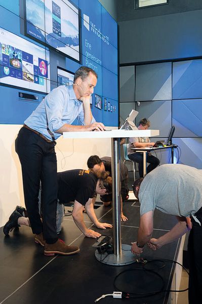 Microsoft-Manager Oliver Gürtler im Vorfeld der Windows-10-Launch-Party Ende Juli in Berlin. (Bild: Microsoft)