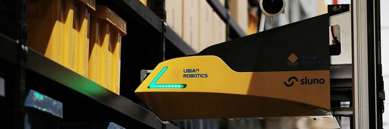 Die Roboter sollen künftig  auch in bestehenden Lagern ohne größere Umbauten eingesetzt werden können.(Bild:  Martin Pinkas)