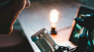 This article provides an overview of the latest "Sound on. Power on." podcasts. Listen in now! (Source: Alex from the Rock - stock.adobe.com)