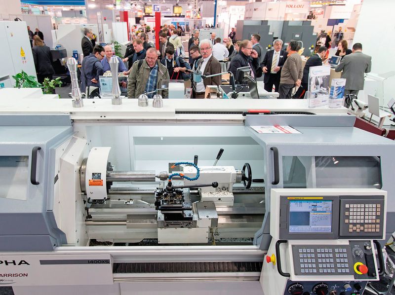 Leipzig wird im März zur Hochburg der Metall bearbeitenden Industrie und der Zulieferbranche. Neben dem breit gefächerten Angebot an den Messeständen ist das begleitende und praxisorientierte Fachprogramm ein integraler Bestandteil der Intec und Z 2017. (Tom Schulze)