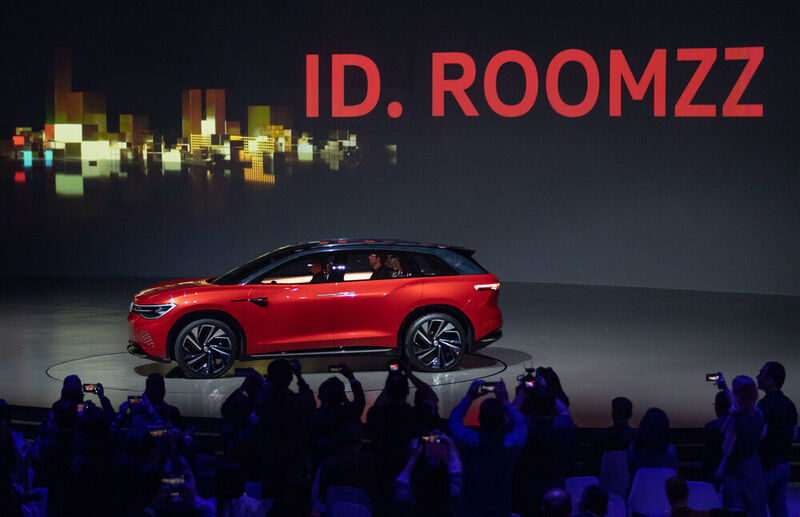 Volkswagens neueste Studie ID Roomzz soll bei Kunden ab 2021 ... (VW)