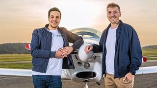 Tobias Rieker (r.) und Amin Oumhamdi gründeten 2020 das Start-up Markt-Pilot. (Bild: Björn Brenner)