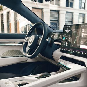 Zeekr gehört zum Geely-Konzern, der neben Volvo und Polestar in Europa auch Autos von Lynk & Co verkauft.(Bild:  Zeekr)