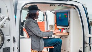 Das Auto als Büro? In Japan macht dieses Phänomen gerade Carsharing-Diensten zu schaffen. (Nissan)