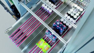 Das neue automatisierte Karton-Kommissioniersystem ACP senkt nach Angaben von Vanderlande die Kosten pro bearbeitetem Karton — verglichen mit herkömmlicher Kommissionierung — um 40%. Bild: Vanderlande (Archiv: Vogel Business Media)