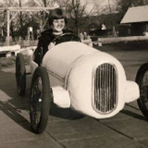 Dank dieser Motoren konnten die Kinder dann gleich mehrere Runden auf dem Ovalkurs drehen.(Foto:  yourmove)