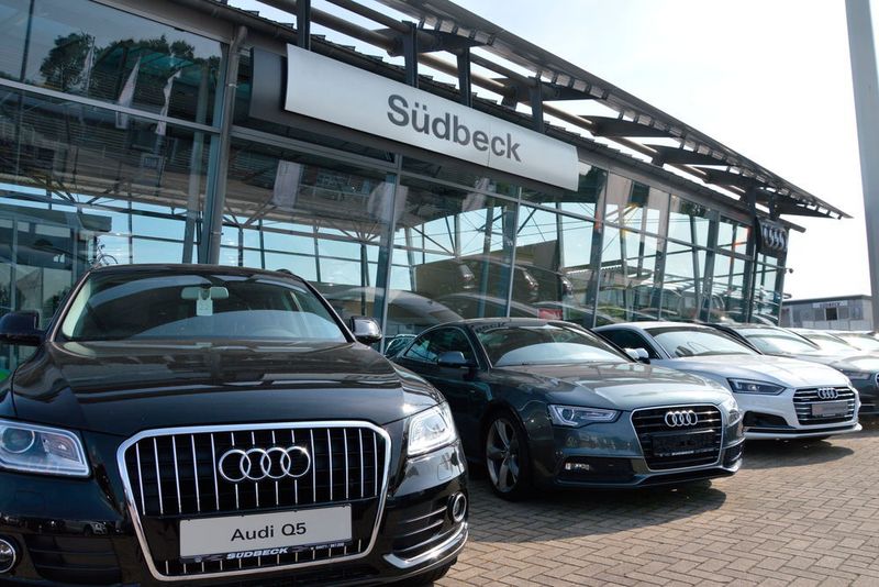 Den Verkauf vor Ort schiebt das Autohaus Südbeck immer wieder mit Suchmaschinenmarketing und über Social-Media-Kampagnen an.  (Achter / »kfz-betrieb«)