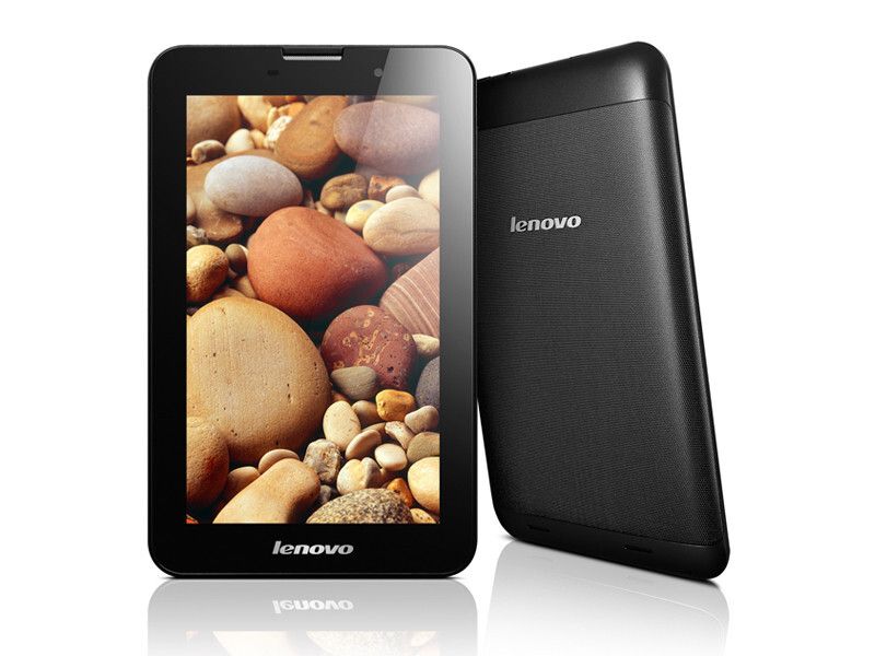Rund 60 Euro mehr kostet das Schwestermodell A3000, das serienmäßig eine 5-MP-Rückkamera und ein 3G-Modul integriert. (Bild: Lenovo)