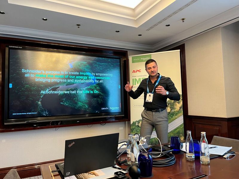 Geoffrey Richard, Schneider Electric (Bild: Vogel IT-Medien)