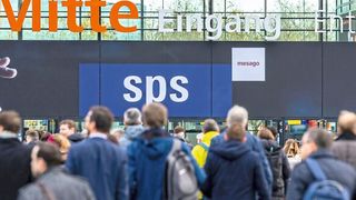 Am 12. November lädt die SPS zum 33. Mal ein. Wieder in Nürnberg stattfindend, will man einen ausholenden Bogen rund um das Thema moderne Automatisierung spannen. Dabei sind digitale Tools natürlich nicht wegzudenken. Hier ein kleiner Vorgeschmack. (Bild: Mesago Messe Frankfurt / A. Rivas)