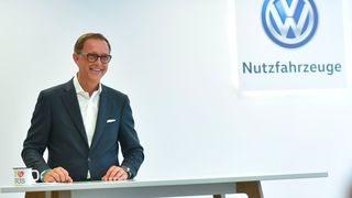 Thomas Sedran, Vorstandsvorsitzender von Volkswagen Nutzfahrzeuge, ist optmistisch, die Produktion bald wieder anlaufen lassen zu können. (Bild: Volkswagen Nutzfahrzeuge)