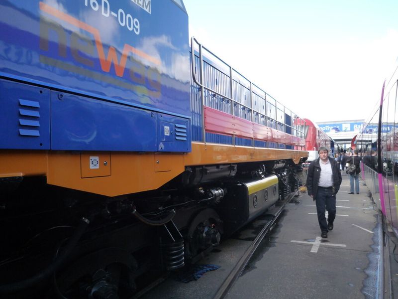Bummeln, schauen, geniessen auf dem Freigelände der Innotrans 2012 (Bild: Höltkemeier)