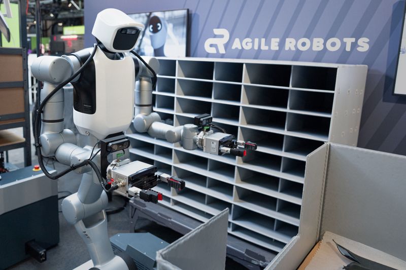 The proof-of-concept supports Audi's vision of highly automated in-house logistics within the 