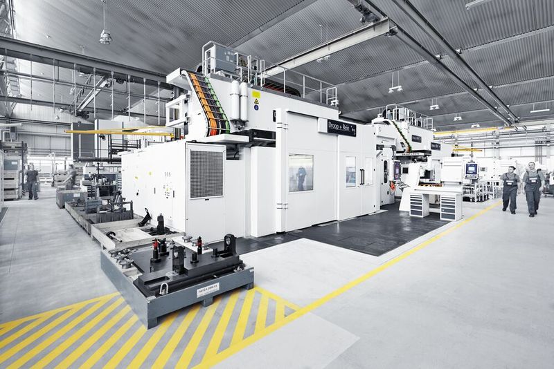 Im Jahr 2004 fiel die Entscheidung für die erste «Droop+Rein FOGS M40», eine Maschine, die sich durch Stabilität, Präzision und Flexibilität auszeichnet. (Bild: Starrag / Ralf Baumgarten)