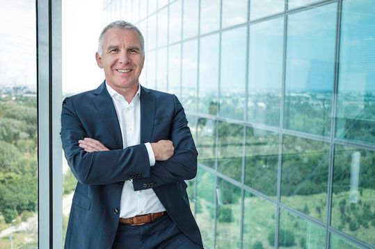 Andreas Lechner, Partner bei CNT Management Consulting, ist sich sicher: „In absehbarer Zeit wird der Beratermarkt wie leergefegt sein, weil viele Dienstleister schlicht nicht in der Lage sind den hohen Bedarf an Beratungsleistung zu decken.“(Bild:  CNT Consulting)