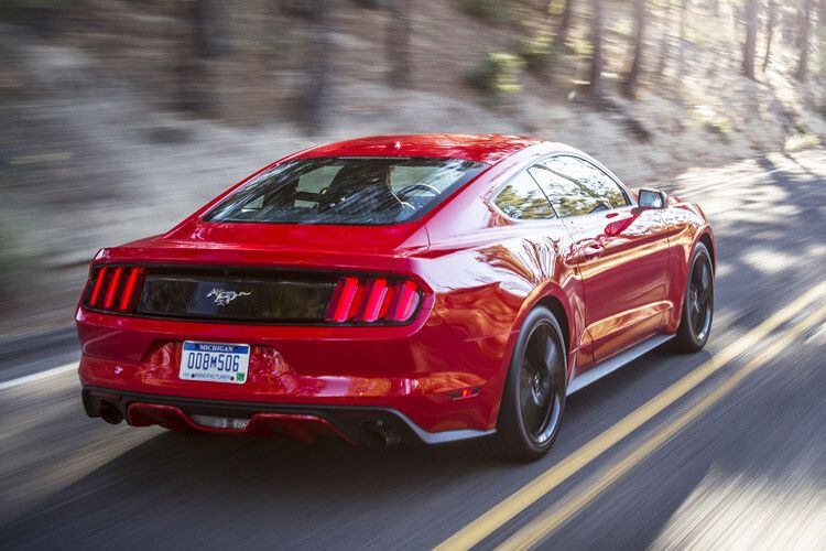 Der Mustang GT Fastback (Coupé) ist ab 44.000 Euro zu haben. (Foto: Ford)