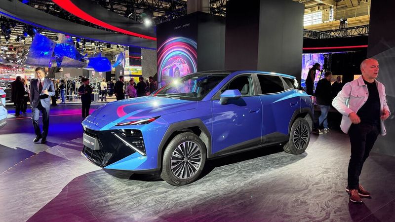 The Omoda 4 is set to become the entry-level model for Chery's dual brand, Omoda and Jaecoo. (Image:Wehner - VCG)