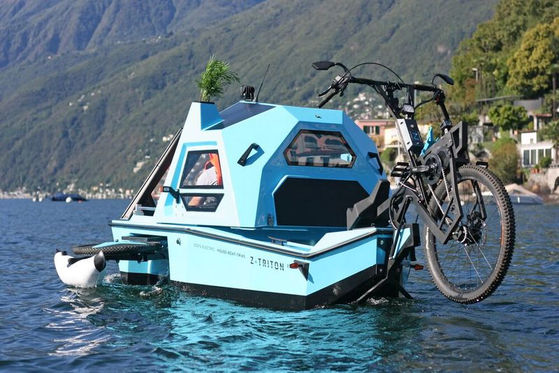 Platz 1: Ein Hausboot und E-Trike in einem: das Hybrid-Gefährt Z-Triton ist der Leserliebling 2022. (Bild: Z-Triton)
