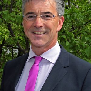 „Vor dem Hintergrund der zunehmenden wirtschaftspolitischen Spannungen zwischen den USA und China und der konjunkturellen Eintrübung der Weltwirtschaft wird es schwerer, unsere bisherigen Wirtschaftsprognosen zu erreichen“, erklärt Spectaris-Vorsitzender Josef May.