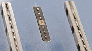 Beim Käfigführungssystem ACSM wird das Herauswandern des Käfigs verhindert, was die Zuverlässigkeit steigert. (Bild: Michel)