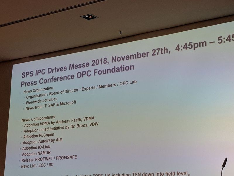 Die Agenda während der Pressekonferenz auf der SPS in Nürnberg.  (Bild: Hendrik Härter)