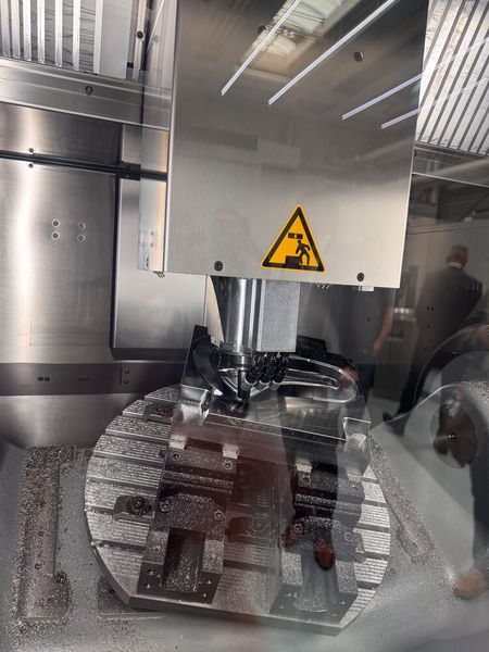 Impressionen vom Hermle Open House 2025. (Bild: VCG/Sonnenberg)