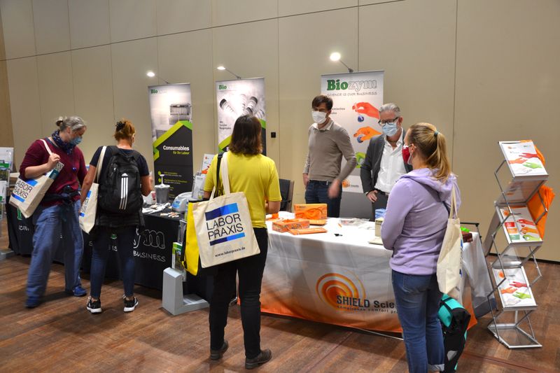  (LABORPRAXIS, C. Lüttmann)