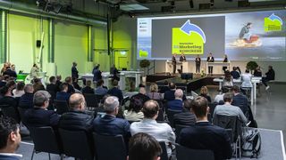 250 Teilnehmer kamen am 27. April 2022 zum Deutschen Remarketing Kongress 2022 in Würzburg. (Bild: Stefan Bausewein)