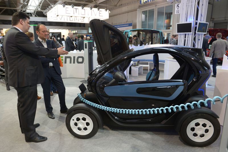 Angebote rund um Energie und Elektromobilität finden sich 2014 in den Hallen 11, 12, 13 und 27 der Hannover-Messe. (Bild: Hannover-Messe)